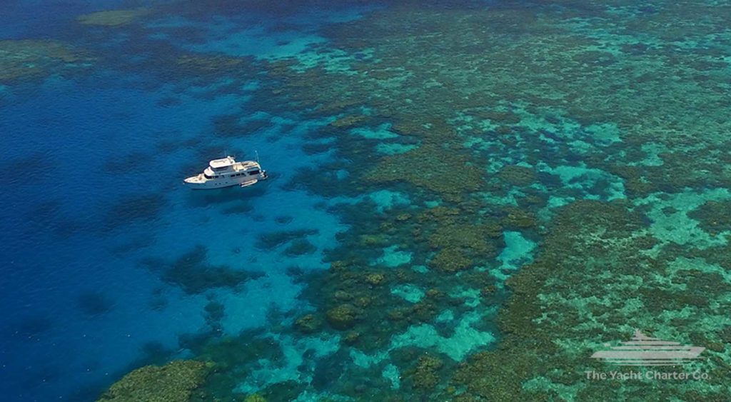 great barrier reef boat hire yacht charter Aroona