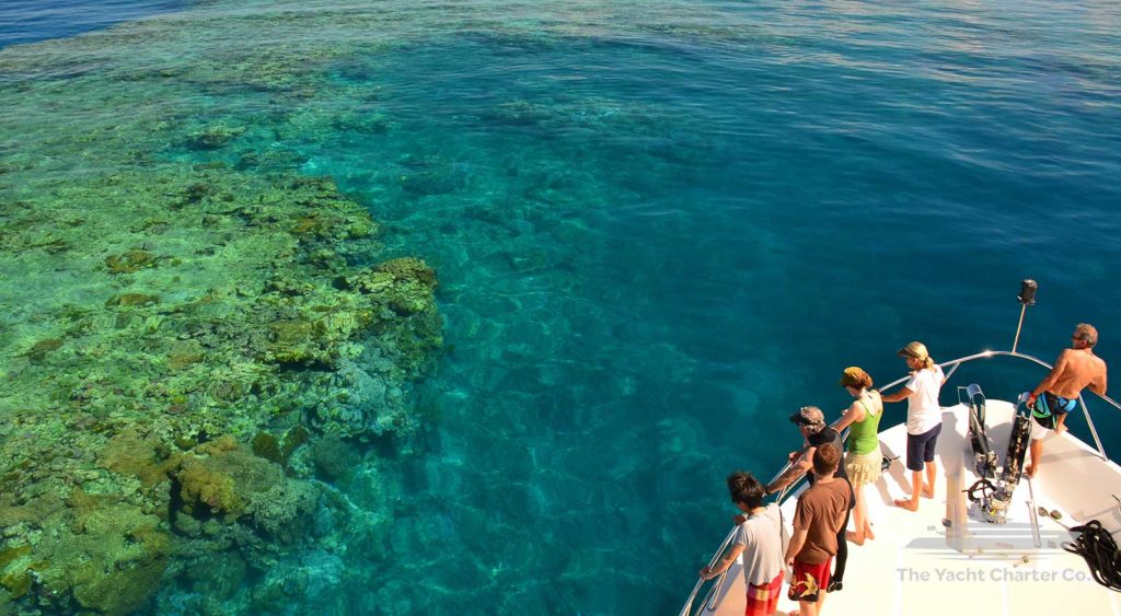 great barrier reef yacht charter Aroona boat hire