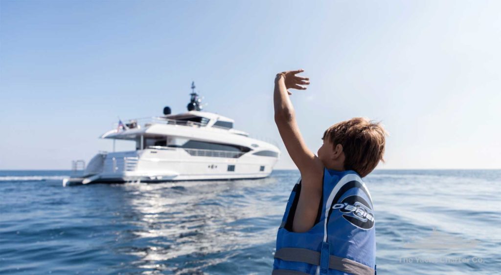 Oneworld-boat-hire-sydney-yacht-charter-sydney