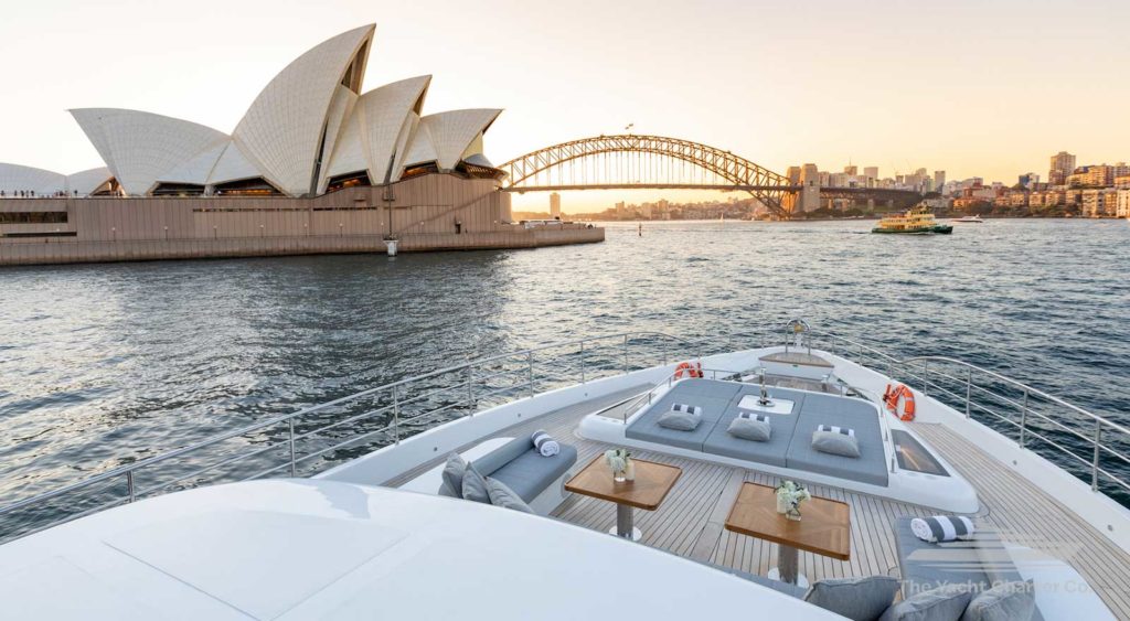 Oneworld-boat-hire-sydney-yacht-charter-sydney