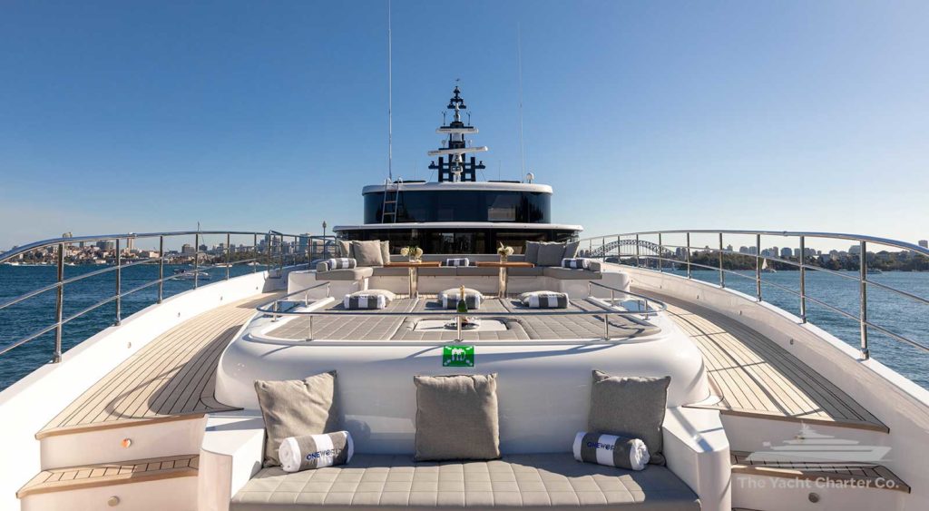 Oneworld-boat-hire-sydney-yacht-charter-sydney