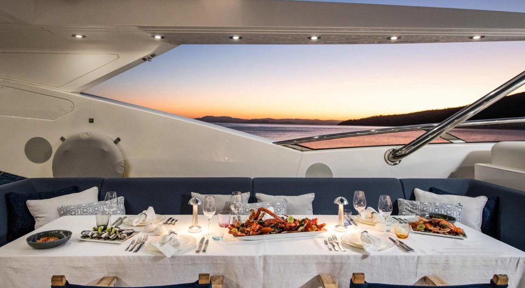 Three Rivers yacht charter whitsundays boat hire sydney