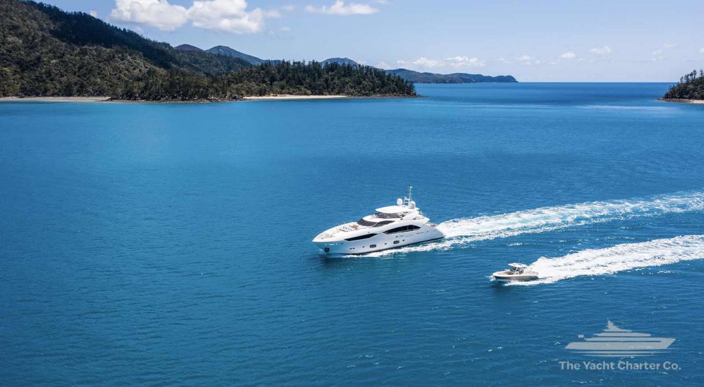 Three Rivers boat hire whitsundays yacht hire sydney