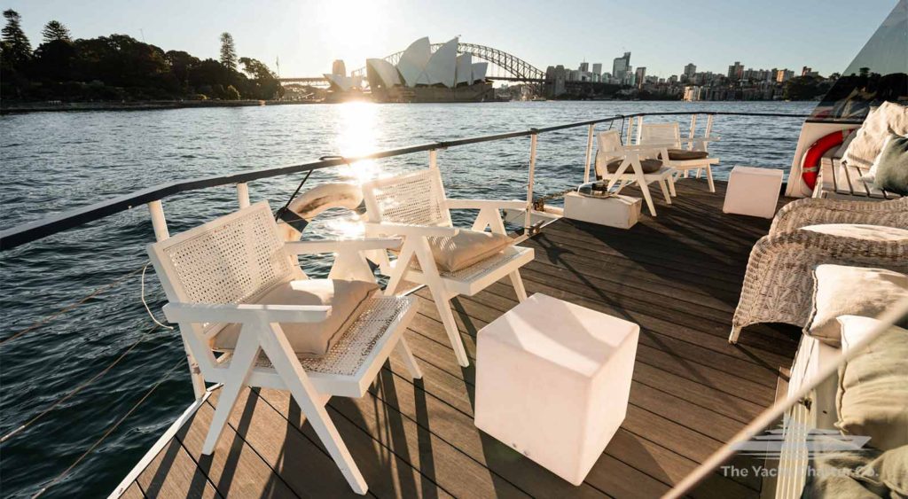 Hamptons boat hire Sydney