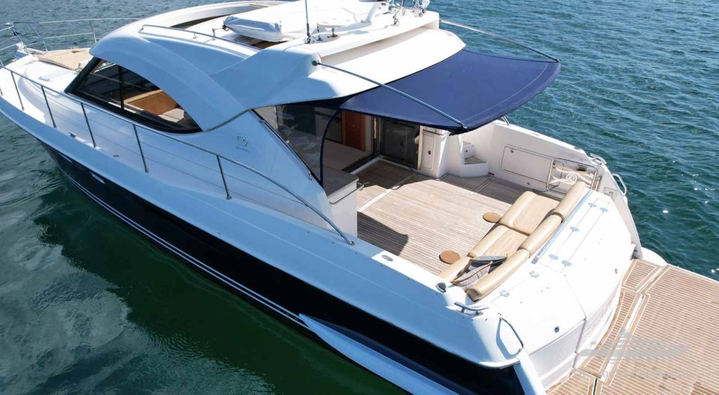 Seaduction yacht hire sydney