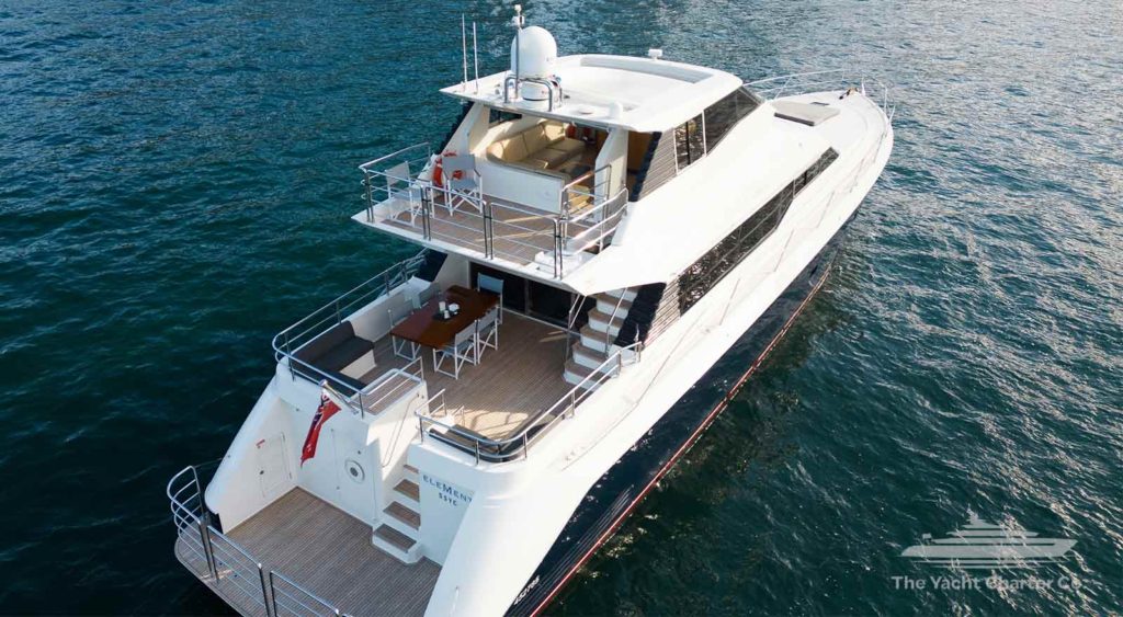 ELEMENT yacht