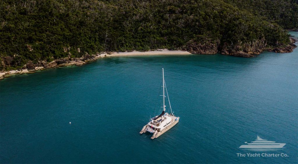 Sailing JALUN whitsundays