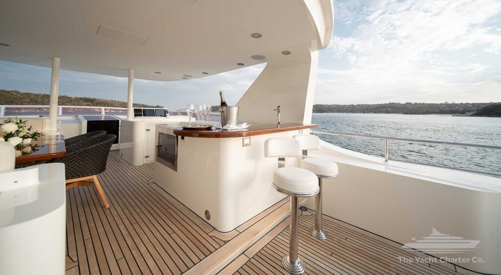 LITTLE PERLE boat