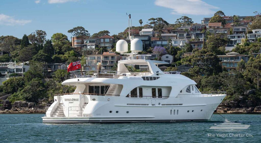 LITTLE PERLE yacht