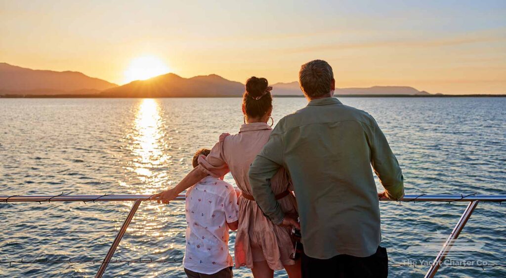 Boat cruise Cairns