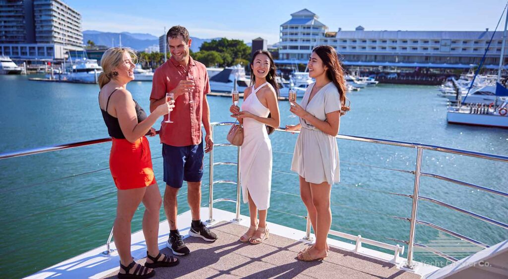 Dinner cruise Cairns