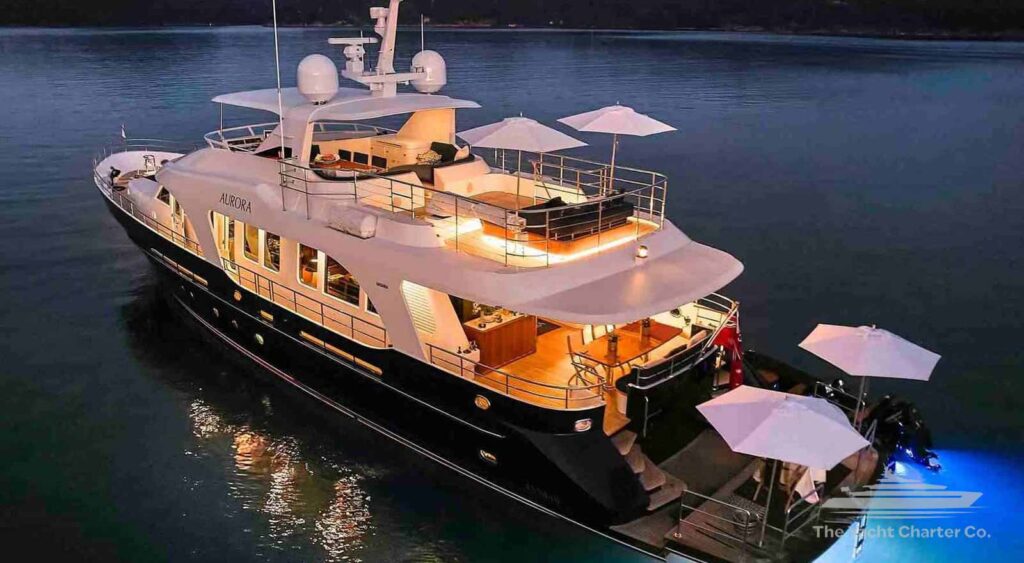 AURORA Boat